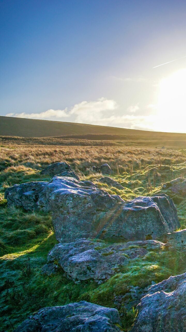 Mobile Hero image of rocky terrain that UK businesses face with AI Adoption. Photo by Tom Wheatley on Unsplash